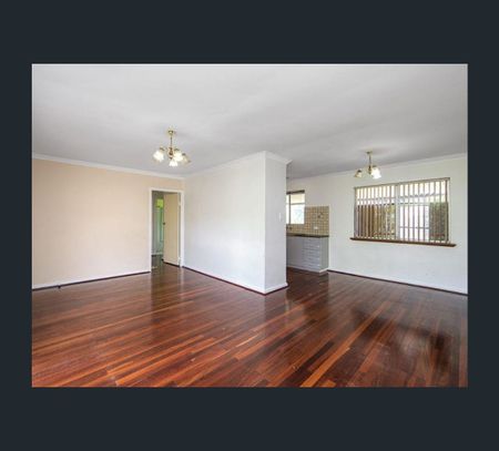 92 Sussex Road, Forrestfield, WA 6058 - Photo 4