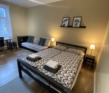 Pronájem bytu • 35 m² bez realitkyBělohorská, Praha - Břevnov - Photo 2