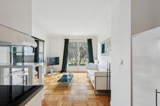 Location Appartement 2 pièces Meublé 40m² PARIS 16 75116 - Photo 1