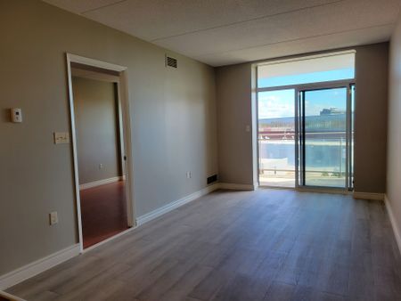 For Lease - 85 Barrie Road Unit# 411, Orillia, Ontario - Photo 4