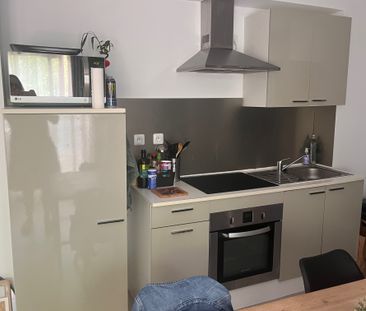 Location Appartement 2 pièces 46m² ANGOULEME 16000 - Photo 3