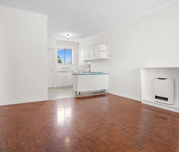 Comfortable & Low-Maintenance Living in Noble Park - Photo 4