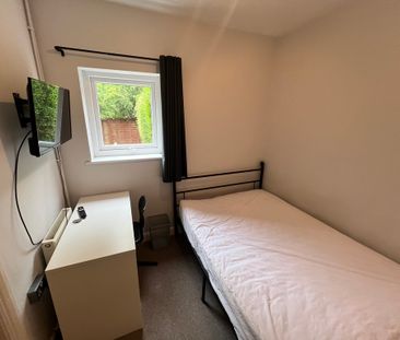 Monkton Road, Heworth - P10672 - Photo 5