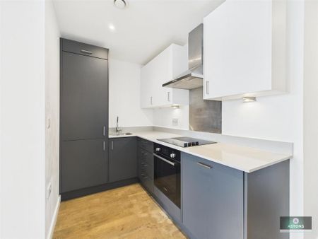 2 bedroom apartment to rent - Photo 3