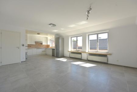 Energiezuinig appartement met 2 slpk, terras en garage* voor 795 EUR/mnd - Photo 4