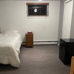 Chambre à louer pour étudiants du centre de formation Professionnelle Qualitech à 4 minutes de marche - Photo 2