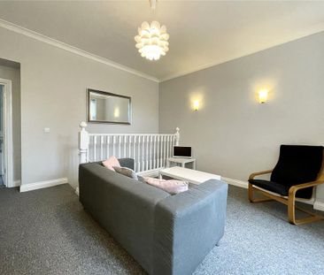 2 bedroom maisonette to rent - Photo 3