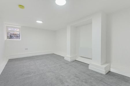 2 Bed Flat, Wilbraham Road, M21 - Photo 2