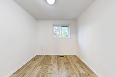 For Lease - 74 Trothen Circle, Markham, Ontario - Photo 2