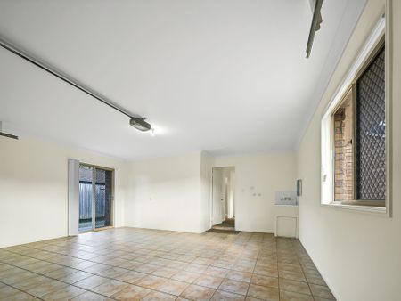 Renovated Family Home - Photo 4