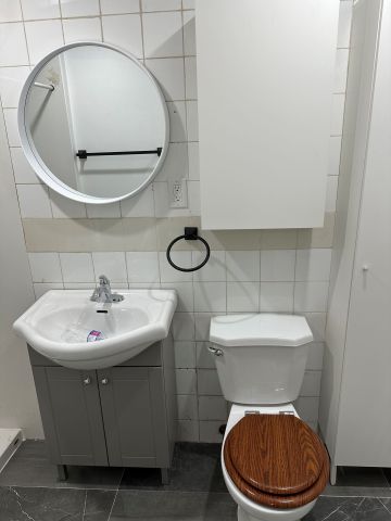 For Lease - 425 Jane Street Unit# 10, Toronto, Ontario - Photo 3