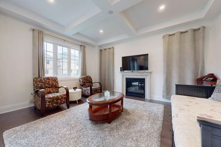 For Lease - 100 Ballantyne Boulevard, Vaughan, Ontario - Photo 2