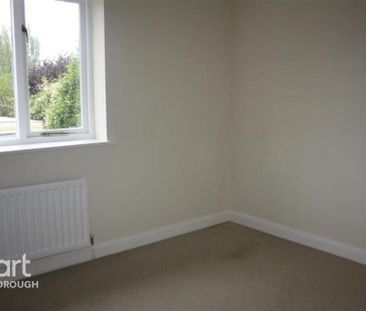 2 bedroom semi-detached house to rent - Photo 1