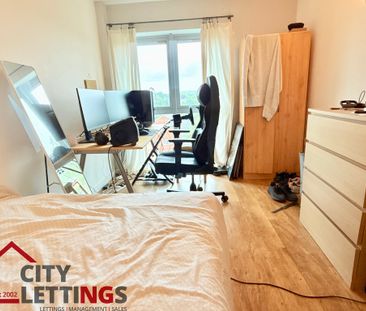 2 Bedroom Apartment - Photo 4