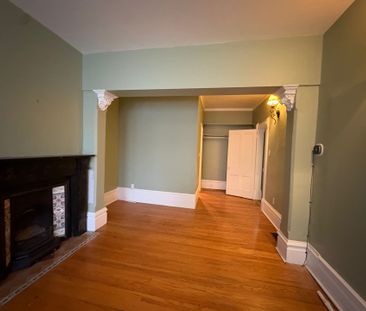 For Lease - 491 Eagle Street Unit# B, Newmarket, Ontario - Photo 3