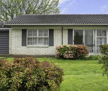 So well located - comfort, space and location - Photo 3