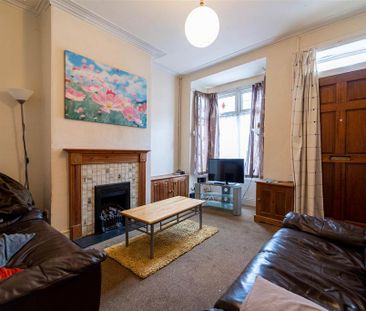 4 bedroom house to rent - Photo 3