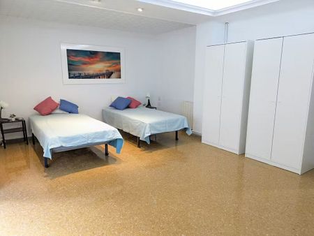 Carrer de Lleida, Valencia, Valencian Community 46009 - Photo 5