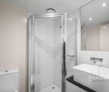 City Livings At It's Best! - Photo 5