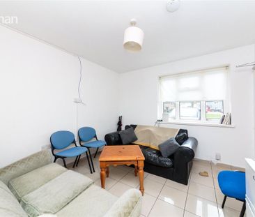 6 bedroom semi-detached house to rent - Photo 1