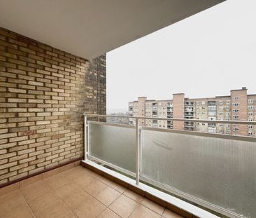 2 Bed Flat, Walden House, SW11 - Photo 6