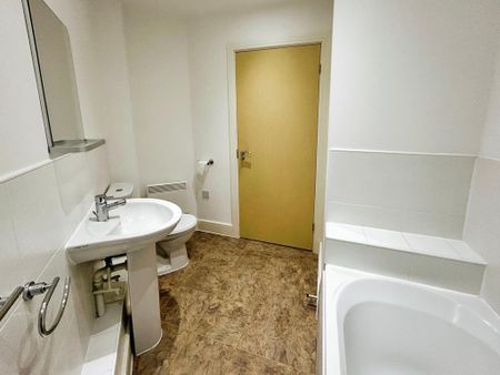 2 bedroom apartment to rent - Photo 2