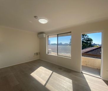 Renovated 1 Bedroom Unit Close To All. - Photo 1