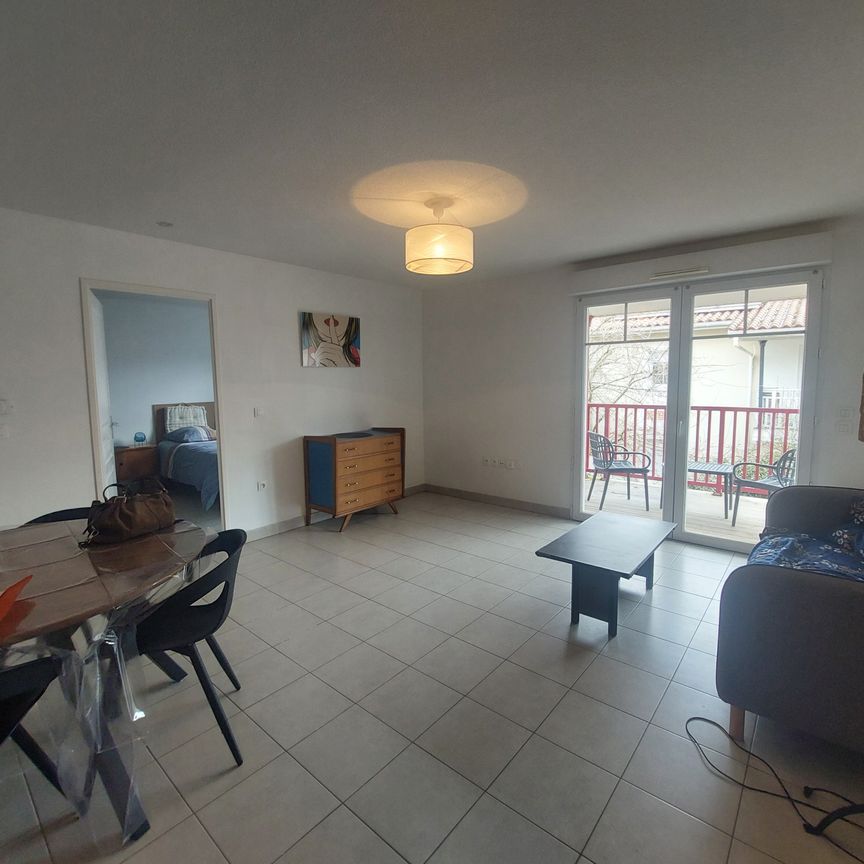 Location Appartement 2 pièces 45m² LA TESTE DE BUCH 33260 - Photo 1