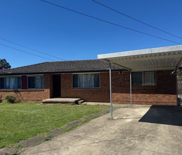Neat & Tidy 3 Bedroom House! Close To Blacktown CBD - Photo 2