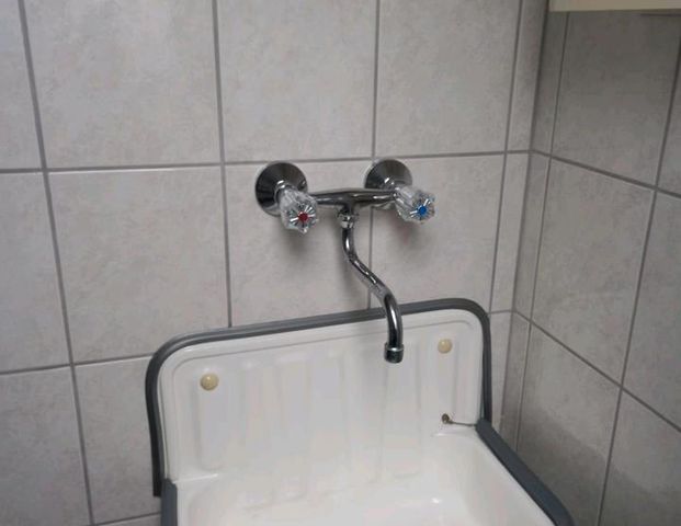 Schöne lichtdurchflutete Dachgeschosswohnung - Photo 1