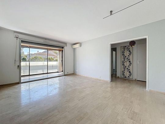 Location Appartement 2 pièces 57m² ST RAPHAEL 83700 - Photo 1