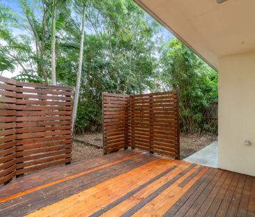 Neat As A Pin - Photo 4