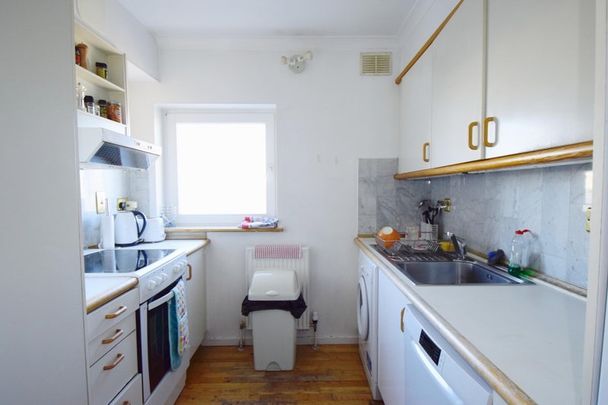 Room in a Shared House, Queen Of Denmark Court, SE16 - Photo 1
