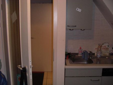 2.5 –Zimmer – DG - Maisonette Wohnung – befristet für 16 Monate - Photo 2