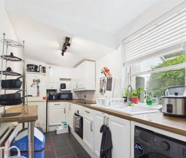 Preston Road, Brighton - Photo 3