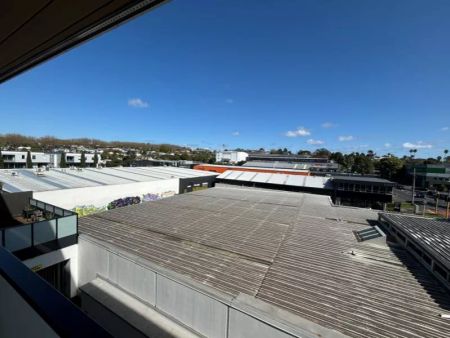 Grey Lynn - One bedroom Apartment - Photo 3