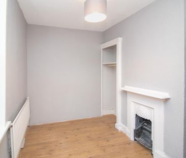 4 bedroom maisonette to rent - Photo 5