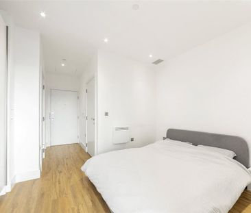 Studio to rent - Photo 6