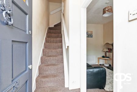 23 Laganvale Street, Belfast BT9 5FR - Photo 5