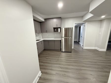 For Lease - 39 Crofting Crescent, Markham, Ontario - Photo 3