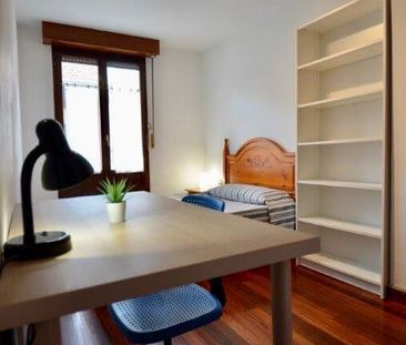 Piso de alquiler en Dorre Kalea, Casco Viejo - Photo 3