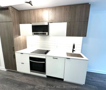 8888 Yonge Street #327 - Photo 6