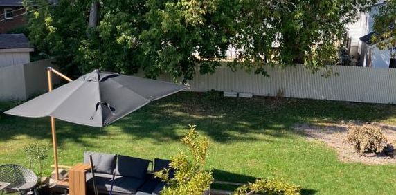 5 1/2 ( 2ieme étage), st-constant , grand terrain - Photo 2