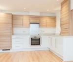 2 bed Apartment - To Let - Photo 6