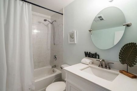 For Lease - 4198 Dundas Street Unit# 204, Toronto, Ontario - Photo 5