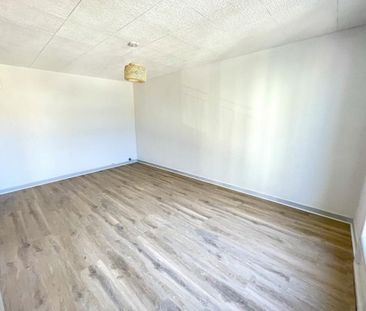 Location Appartement 3 pièces 60m² ROANNE 42300 - Photo 2