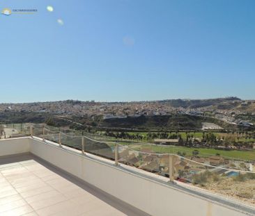 Stunning 3 bedroom villa with amazing open views! - Photo 6