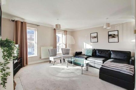 Arklay Close, Hillingdon, UB8 - Photo 3