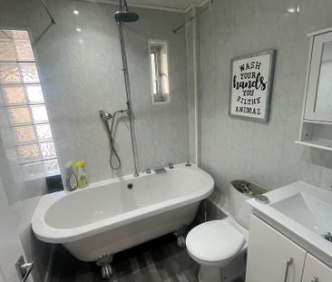 3 bedroom house to rent - Photo 4