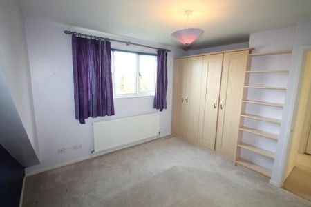 3 bedroom detached house to rent - Photo 4